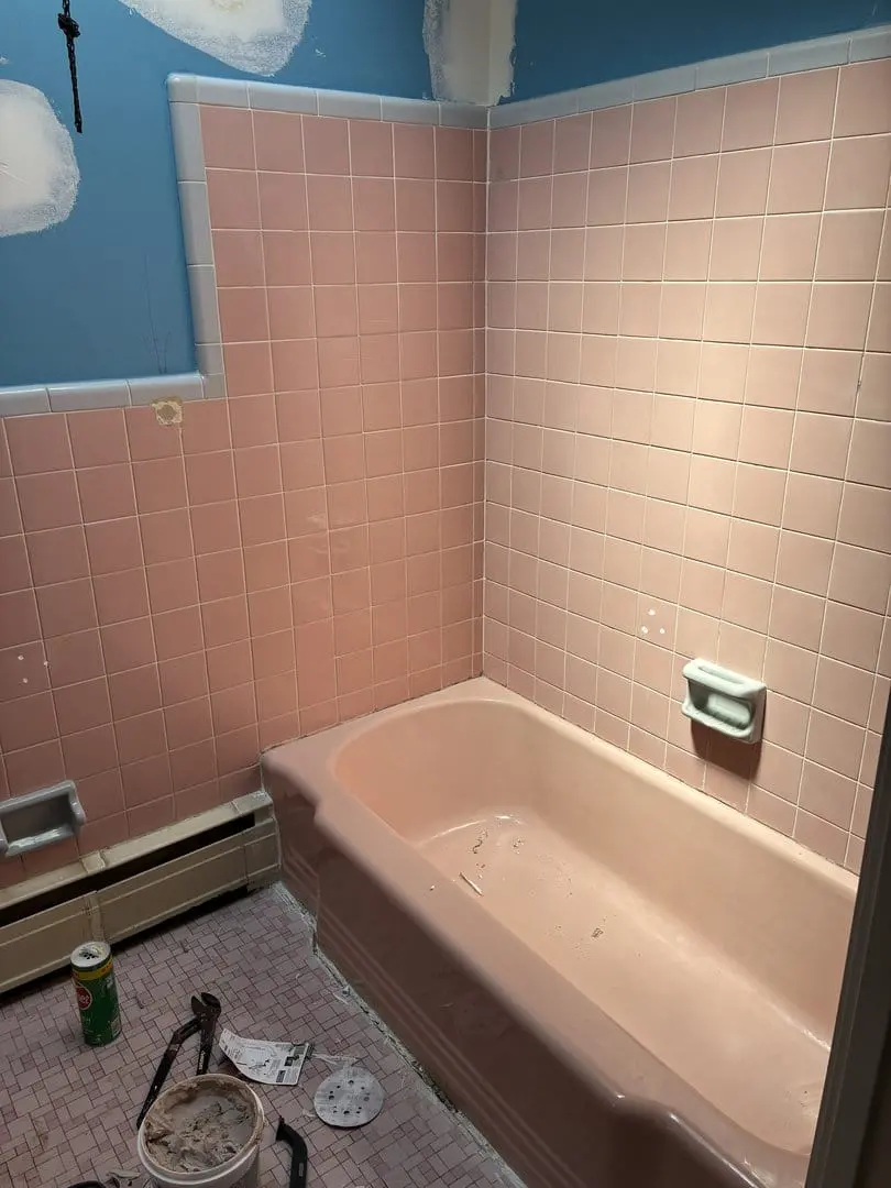 Tile Restoration ChromaGLAZE before 1