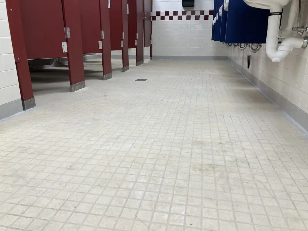 Tile Restoration VariGLAZE MAX before 2